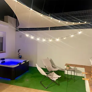 Сasa de vacaciones Casa La Via, Camarles